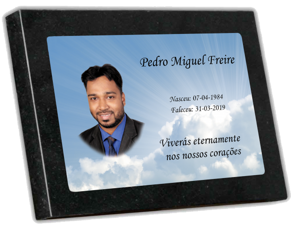 Lápide em Granito Preto 30x24 cm Lápide em Granito Preto 30x24 cm